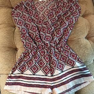 Diamond patterned romper small